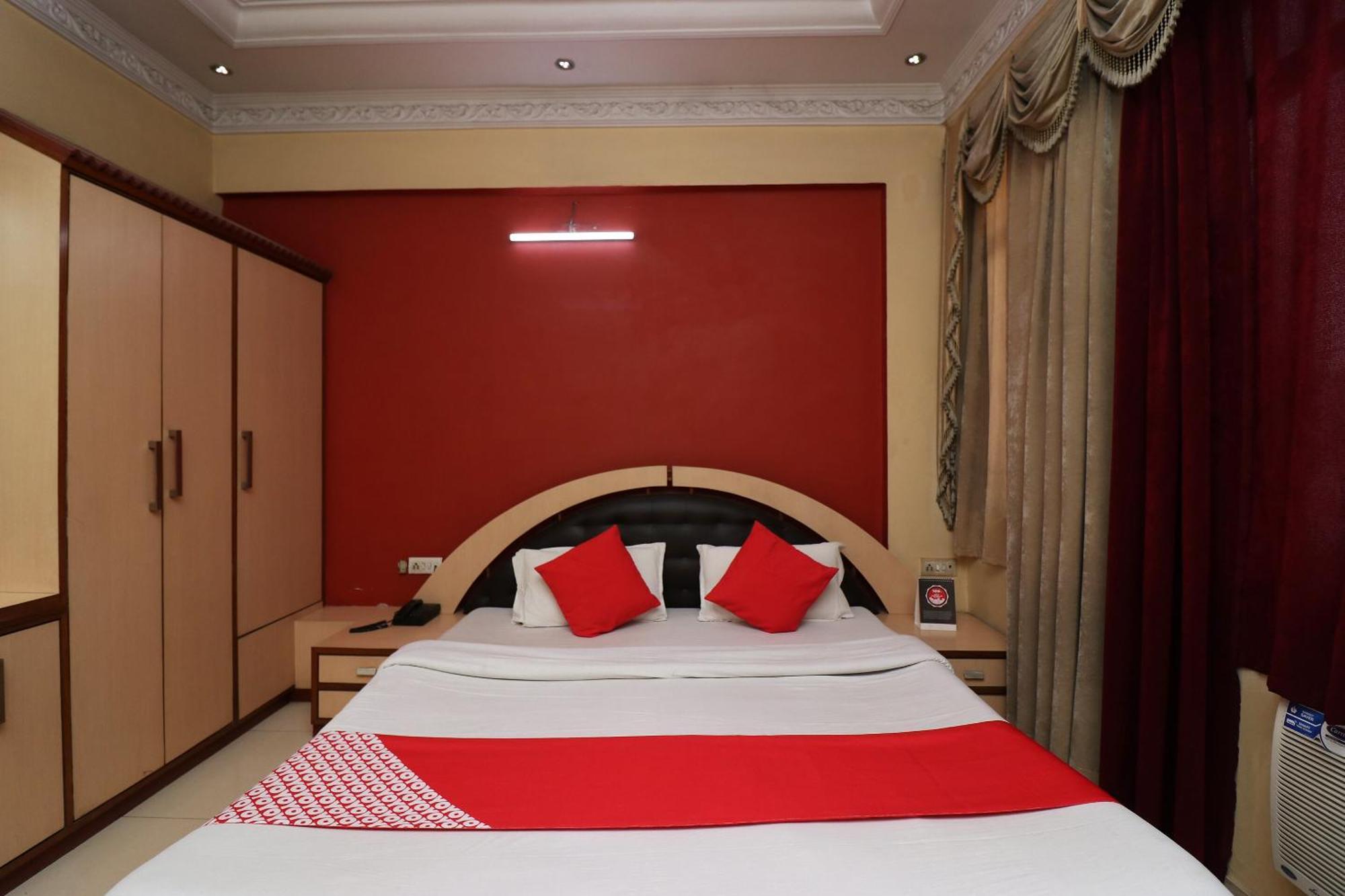 Hotel O Akash Regency Dhanbād Esterno foto