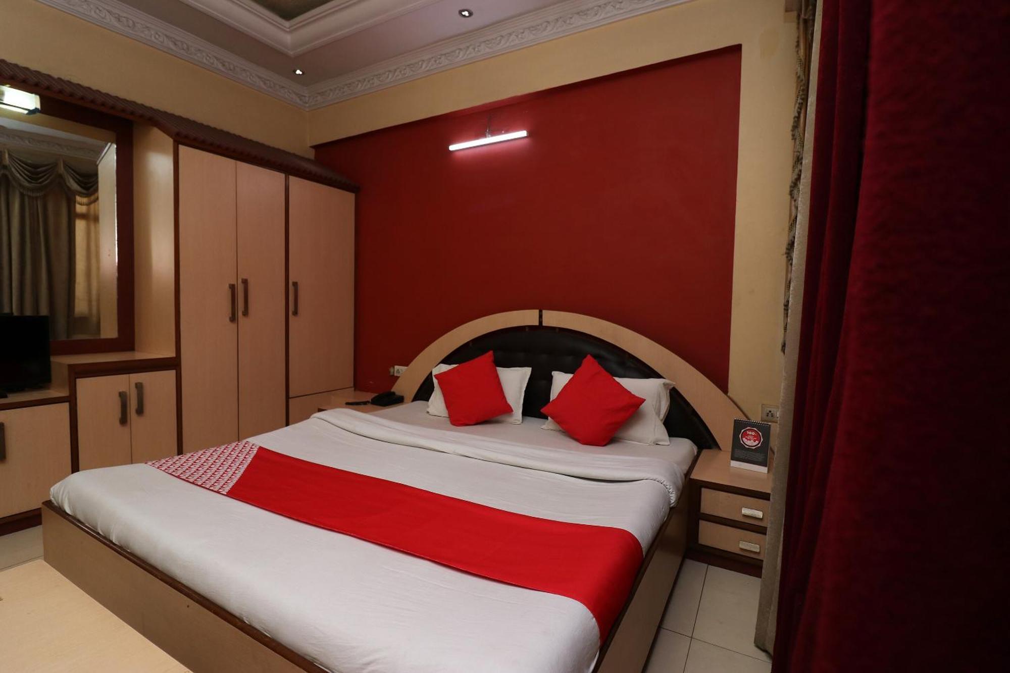 Hotel O Akash Regency Dhanbād Esterno foto